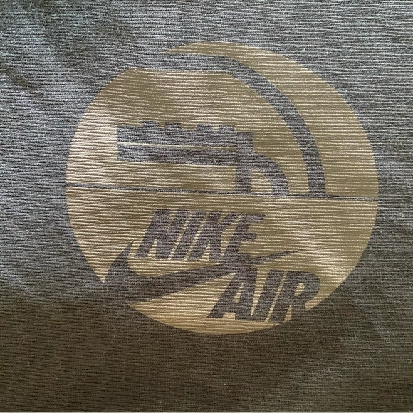 Nike Air Basketball T-Shirt Size XL - Picture 5 of 6